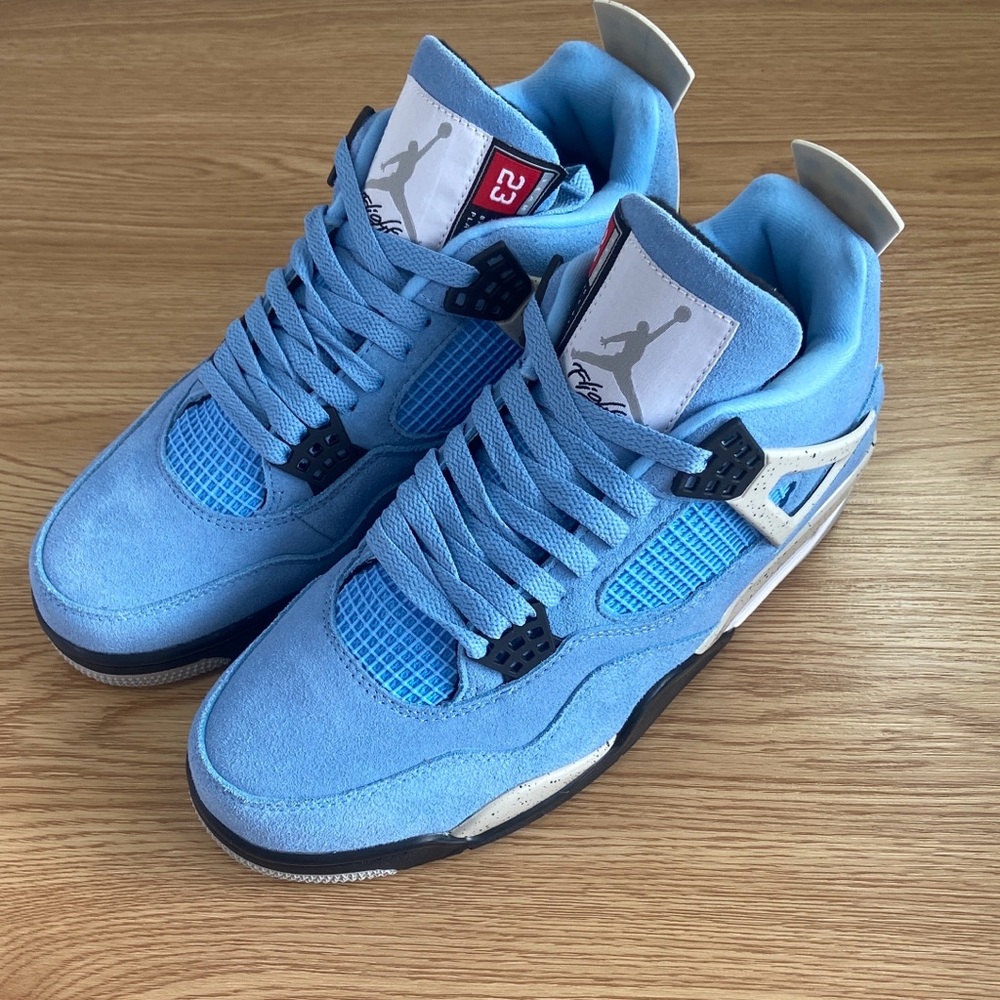 Jordan Retro 4 ‘University Blue’ -Men’s Suedu Basketball Sneakers